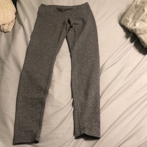 size 6 wunder under lulu leggings